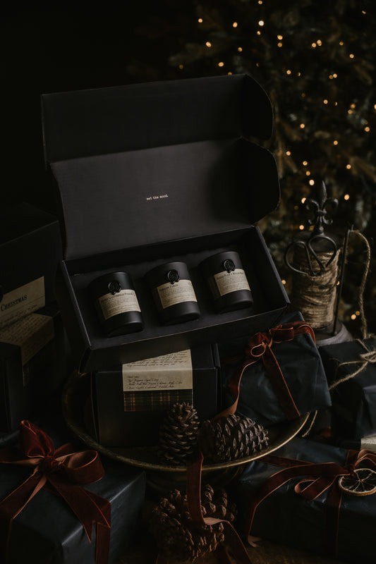 A Blanc + Nero Christmas Petite Pack