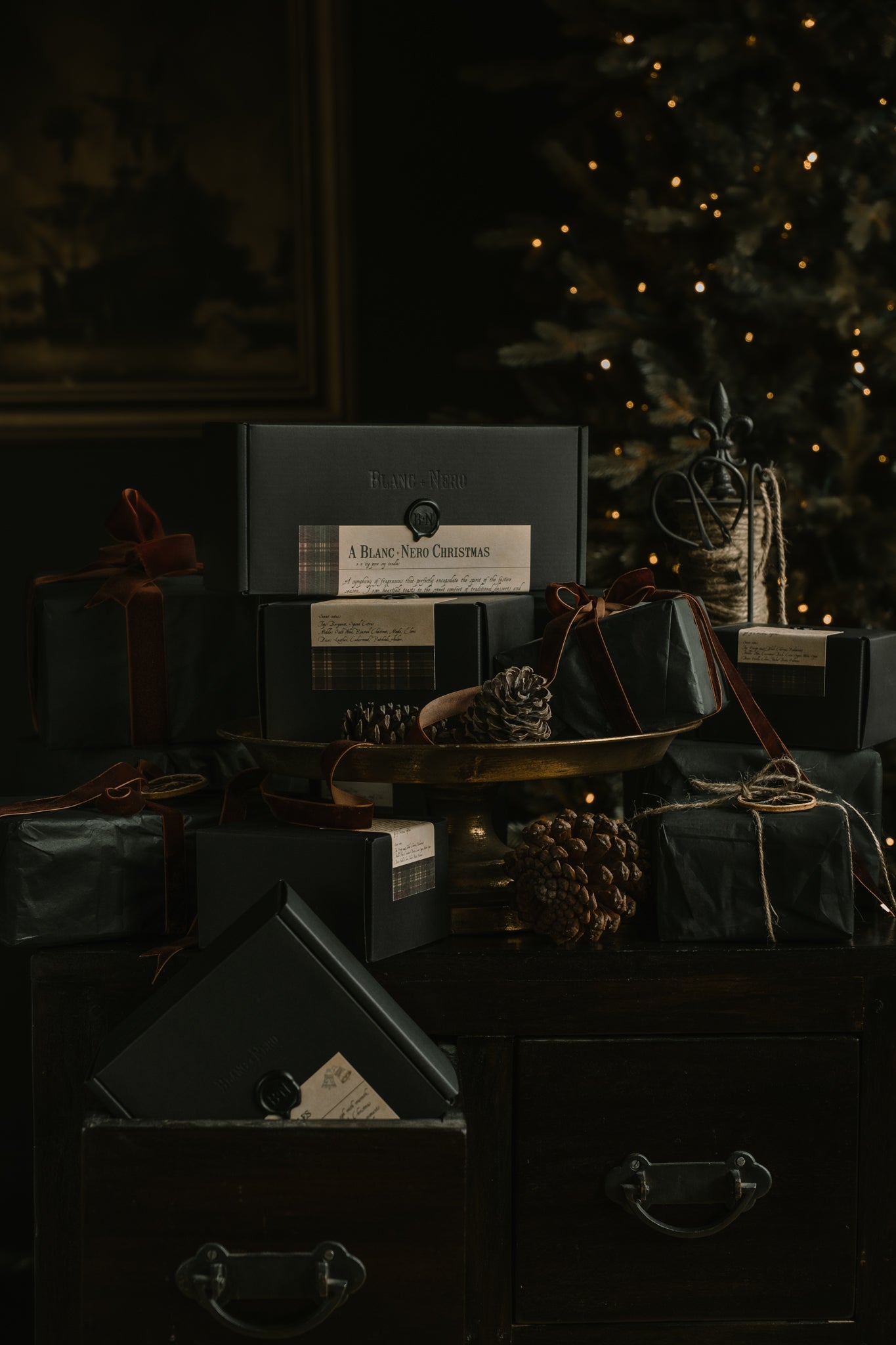 A Blanc + Nero Christmas Petite Pack