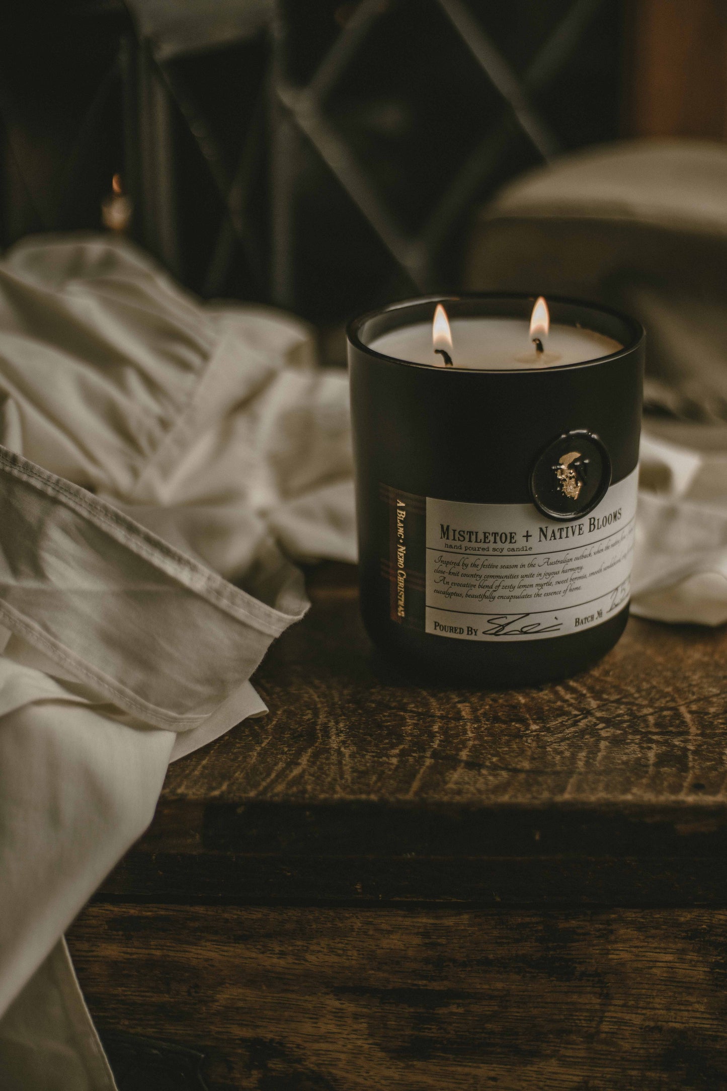 Mistletoe + Native Blooms candle